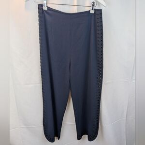 Derek Lam cropped embroidered pants size 6 in EUC